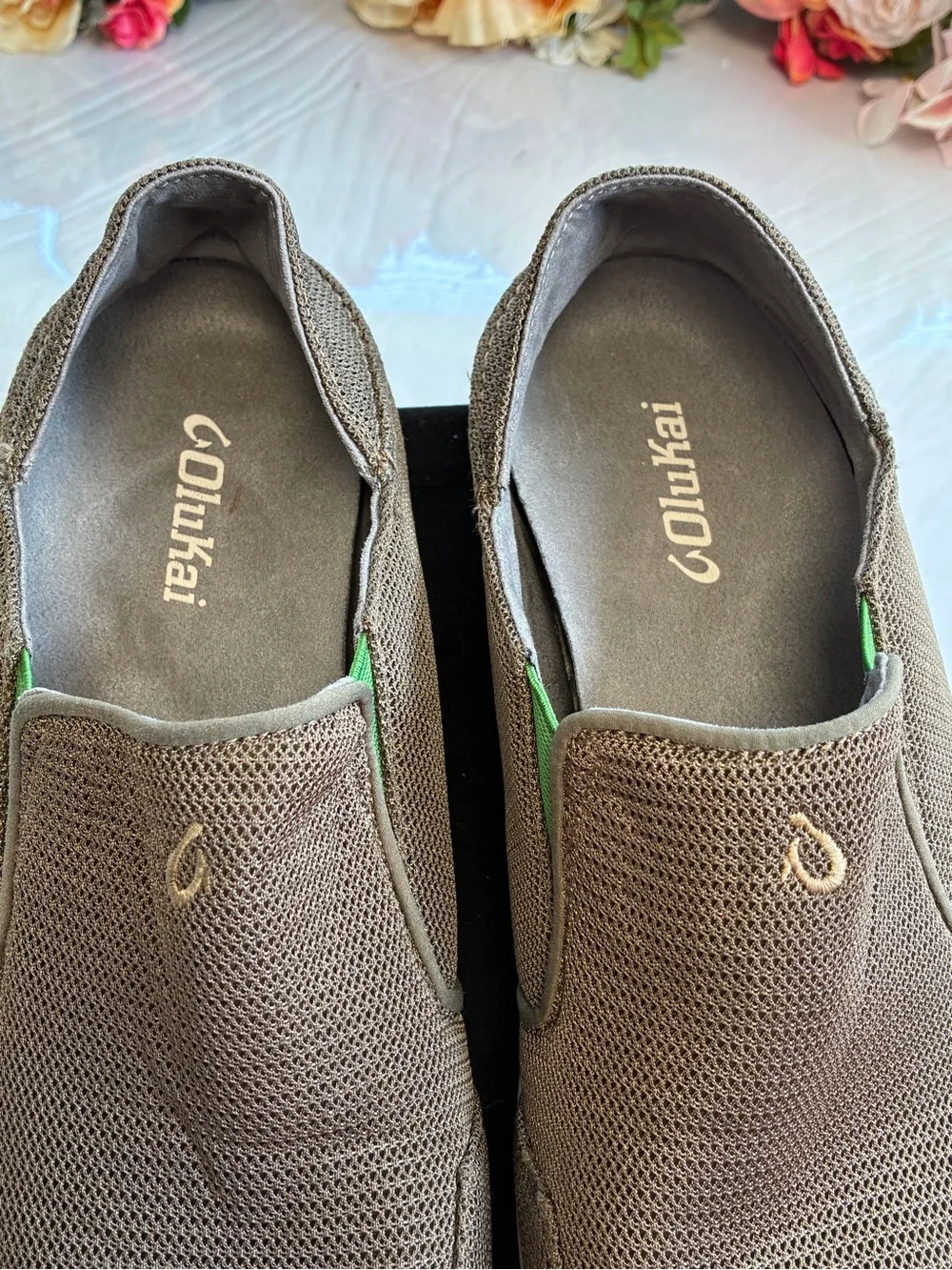 OluKai nohea mesh